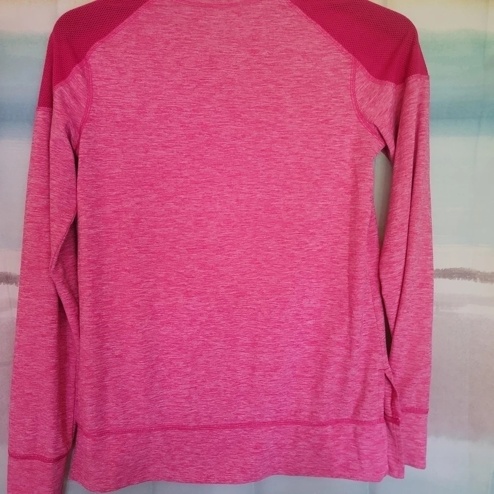 Reebok Shirt - Picture 2 of 2
